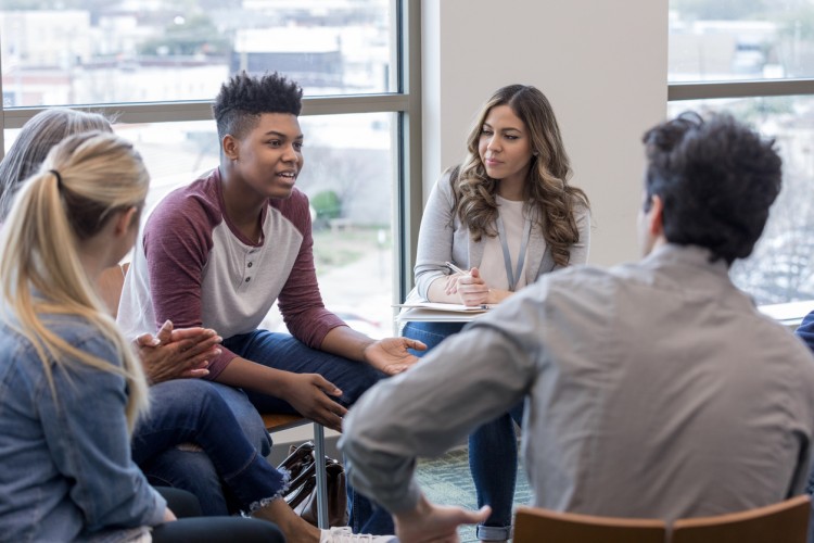 youth-mentoring-programs.jpg